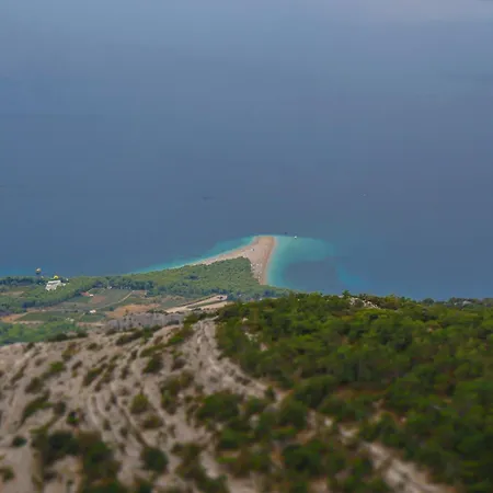 Secluded Bracuta With Swimming Pool *