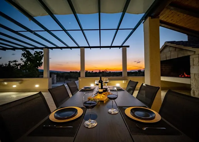 Secluded Bracuta With Swimming Pool *